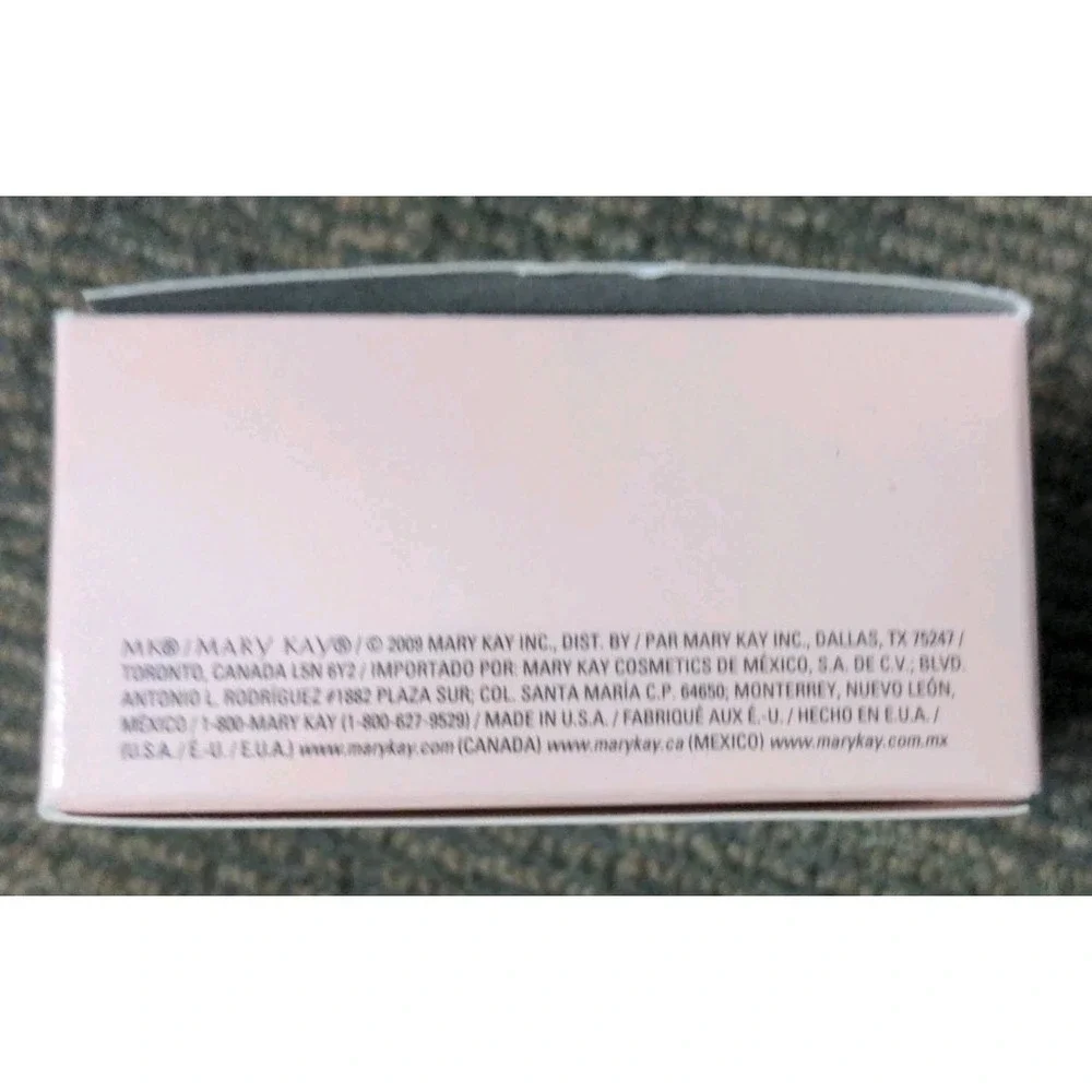 Mary Kay Mineral Powder Foundation‎ BRONZE 5 040994 .28 Oz NIB HTF NOS